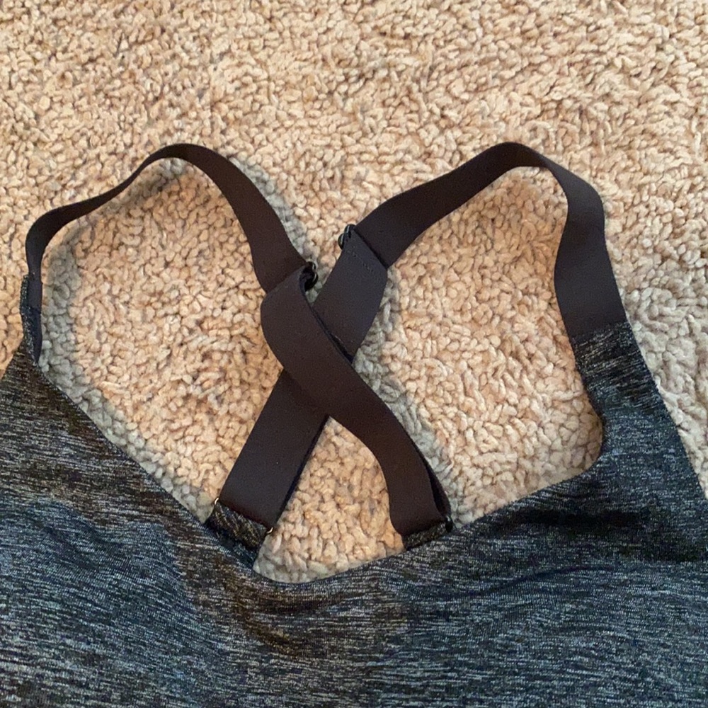 Victoria’s Secret Sports Bra - Picture 3 of 11